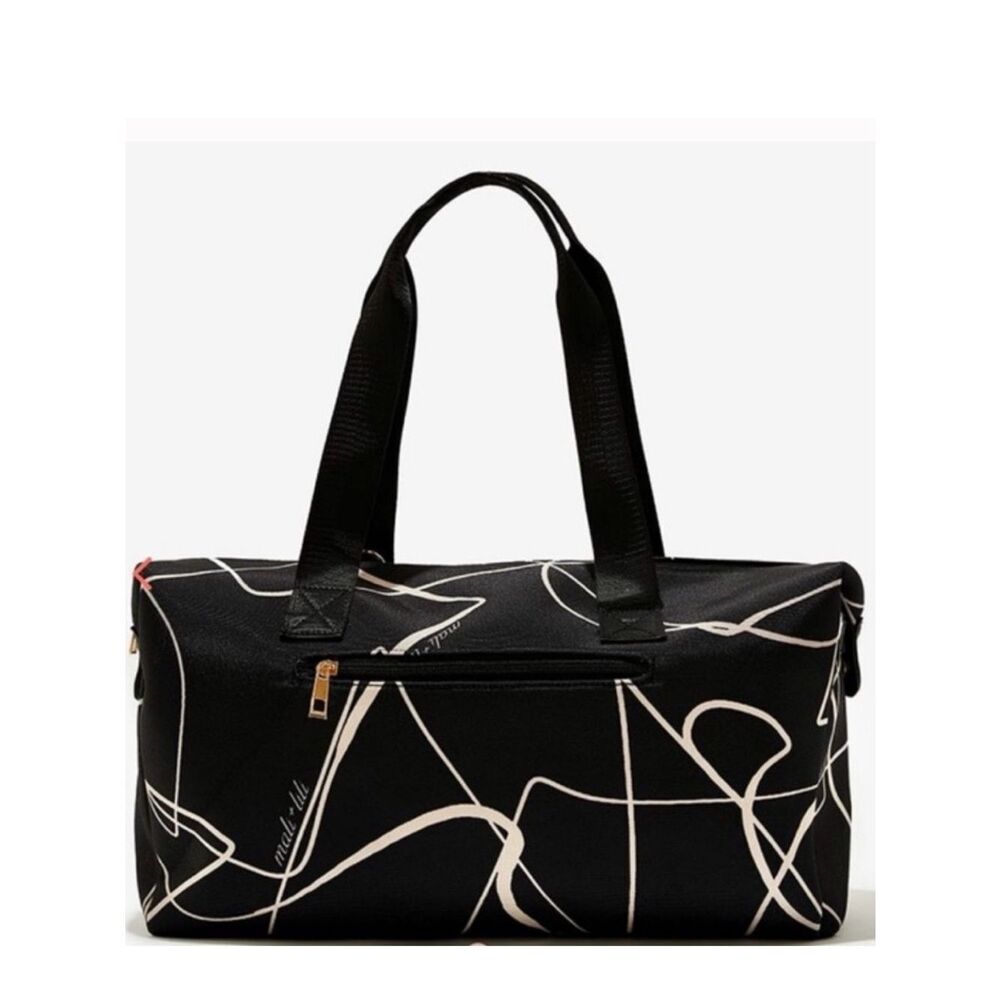 MilI Lili Stylish Black and White Women's Bag 21.5" length, 12" height, 5" depth